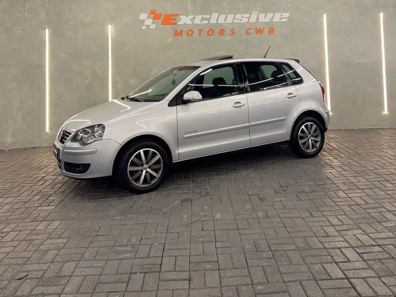 VolksWagen Polo SPORTLINE 1.6 Mi Total Flex 8V 5p