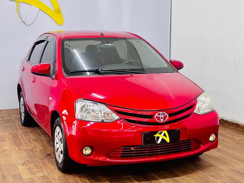 Toyota ETIOS XS Sedan1.5 Flex 16V 4p Mec.