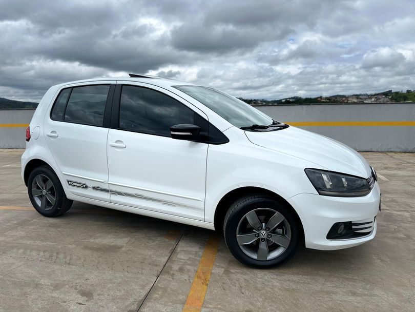 VolksWagen Fox Connect 1.6 Flex 8V 5p