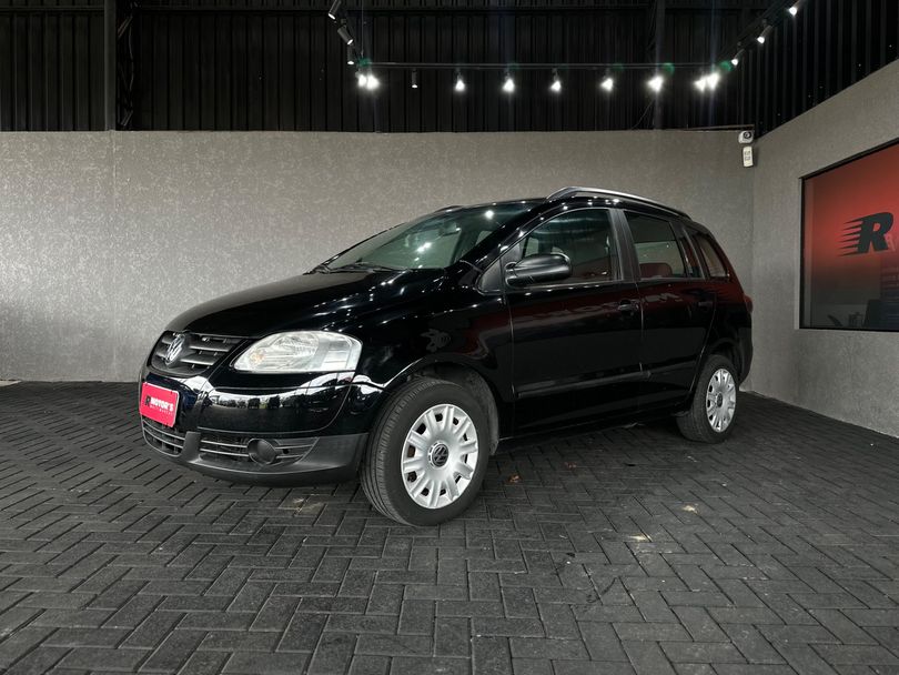 VolksWagen SPACEFOX 1.6/ 1.6 Trend Total Flex 8V 5p