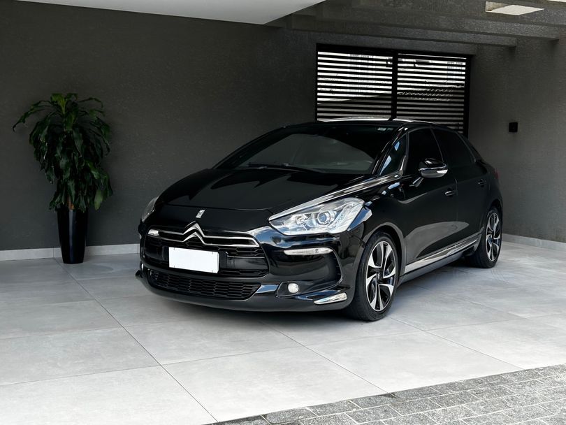 Citroën DS5 1.6 Turbo 16V 5p Aut.