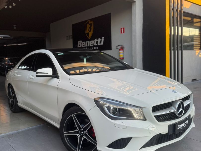 Mercedes CLA-200 Urban 1.6 TB 16V/Flex Aut.
