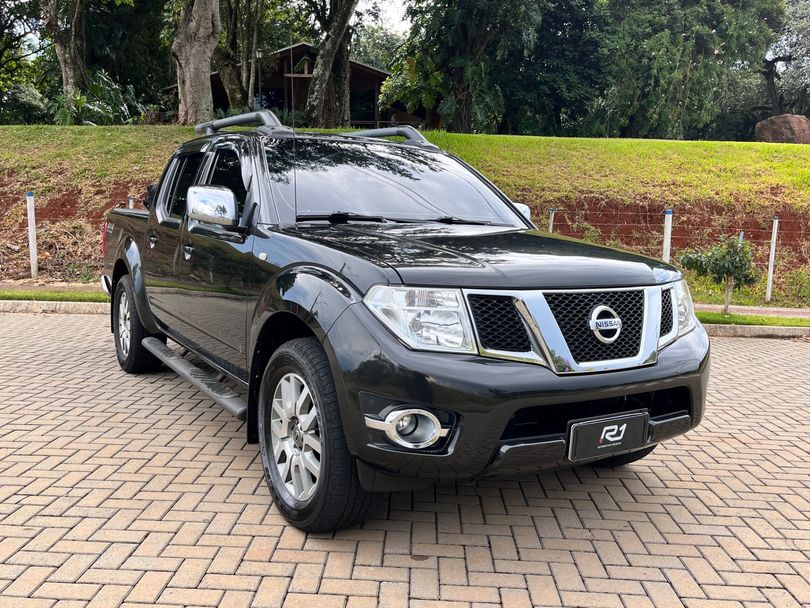 Nissan Frontier SL CD 4x4 2.5TB Diesel Aut