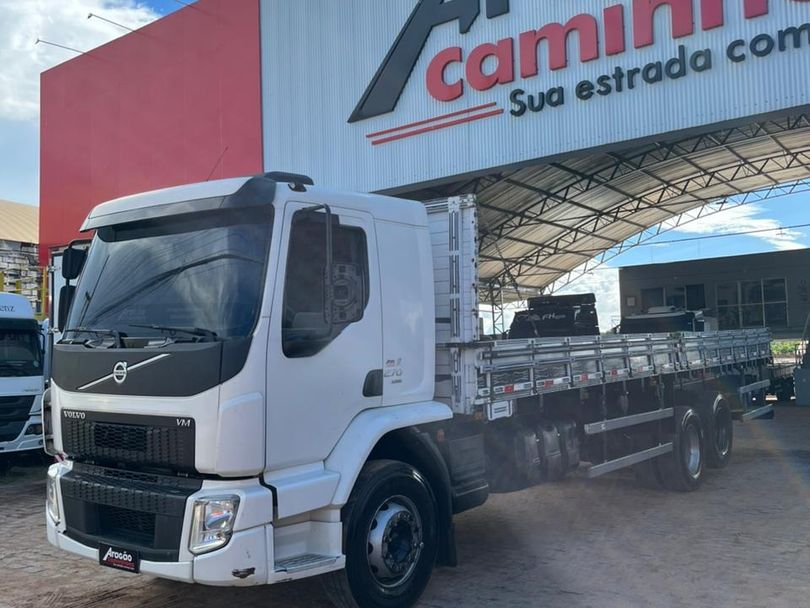 VOLVO VM 270 6x2 2p (diesel) (E5)