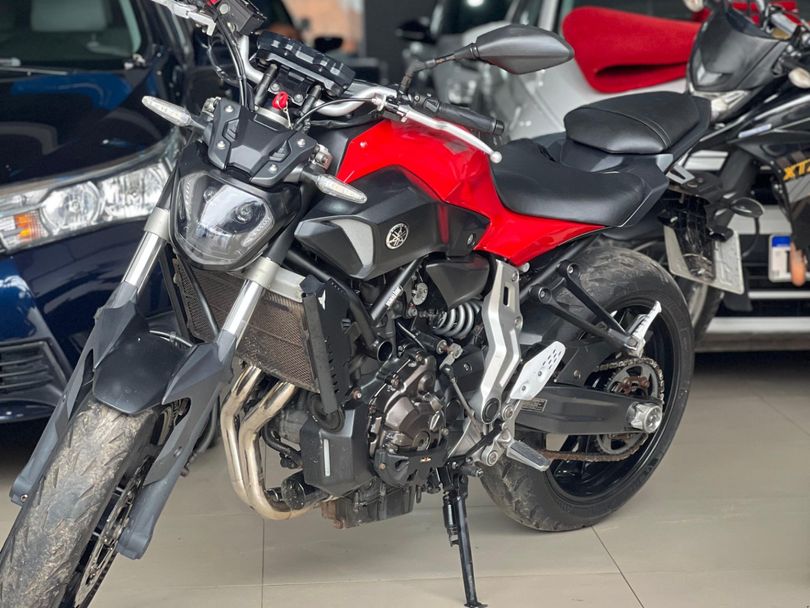YAMAHA MT-07/MT-07 ABS 689cc