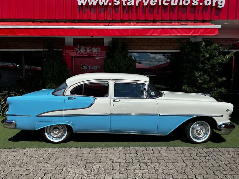 OLDSMOBILE V8 ROCKET AUTOMÁTICO