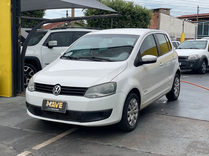 VolksWagen Fox 1.6 Mi Total Flex 8V 5p