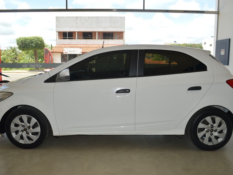 Chevrolet ONIX HATCH Joy 1.0 8V Flex 5p Mec.