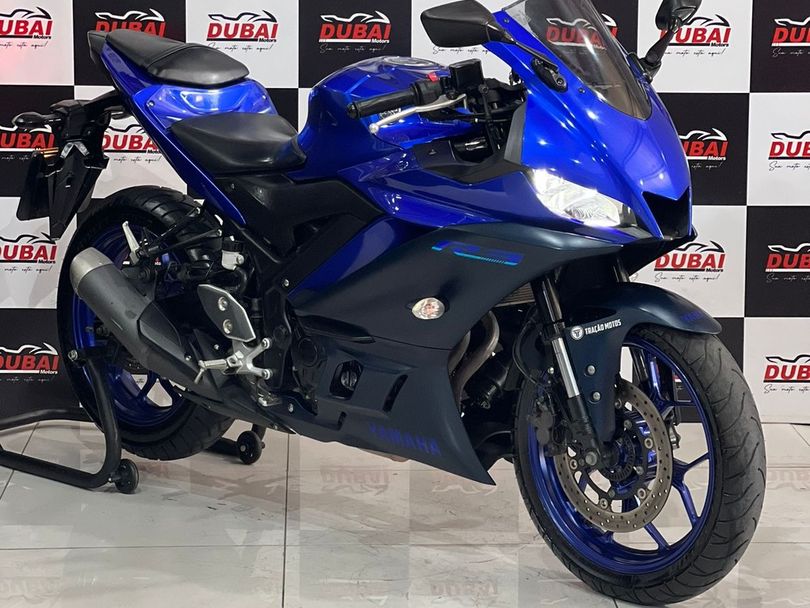 YAMAHA YZF R-3 321/ABS