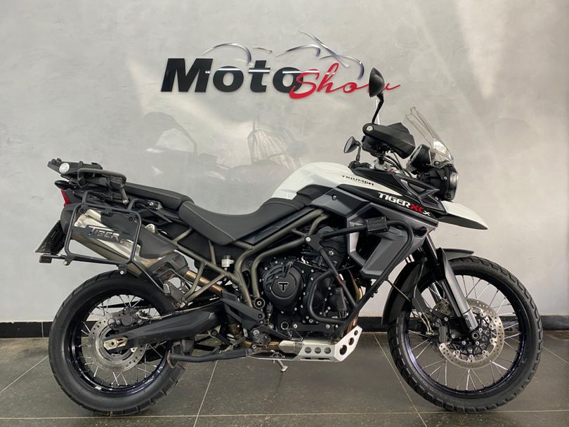 TRIUMPH TIGER 800 XCX