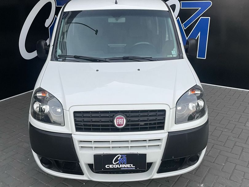 Fiat Doblo ESSENCE 1.8 Flex 16V 5p