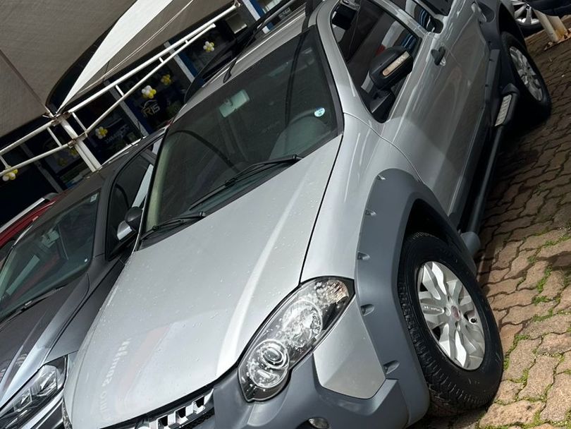 Fiat Strada Adventure 1.8/ 1.8 LOCKER Flex CE