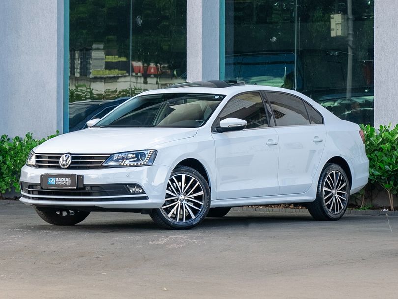 VolksWagen JETTA Highline 2.0 TSI 16V 4p Tiptronic