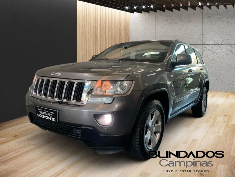 Jeep 3.6 LAREDO 4X4 V6 24V GASOLINA 4P AUTOMÁTICO