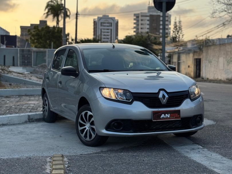Renault Sandero Authentique 1.0 12V SCe (Flex)