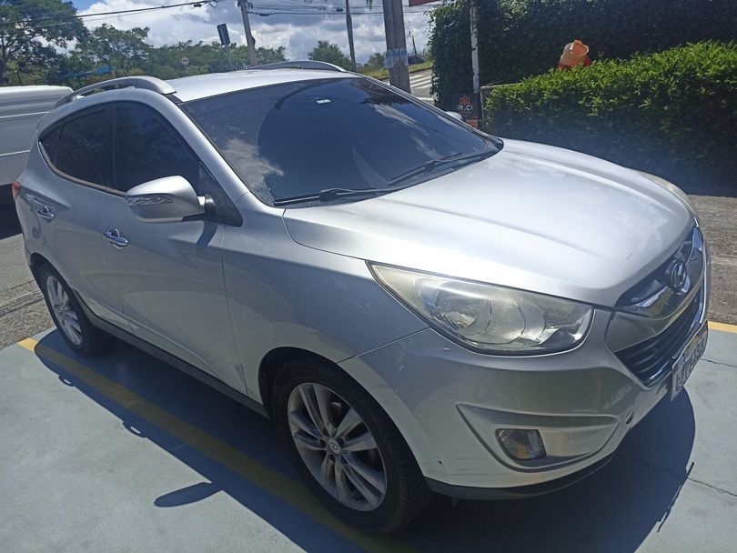 Hyundai ix35 2.0 16V 170cv 2WD/4WD Aut.