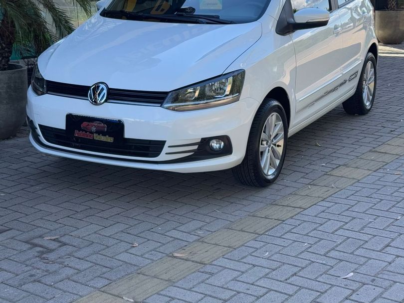 VolksWagen Fox Connect 1.6 Flex 8V 5p