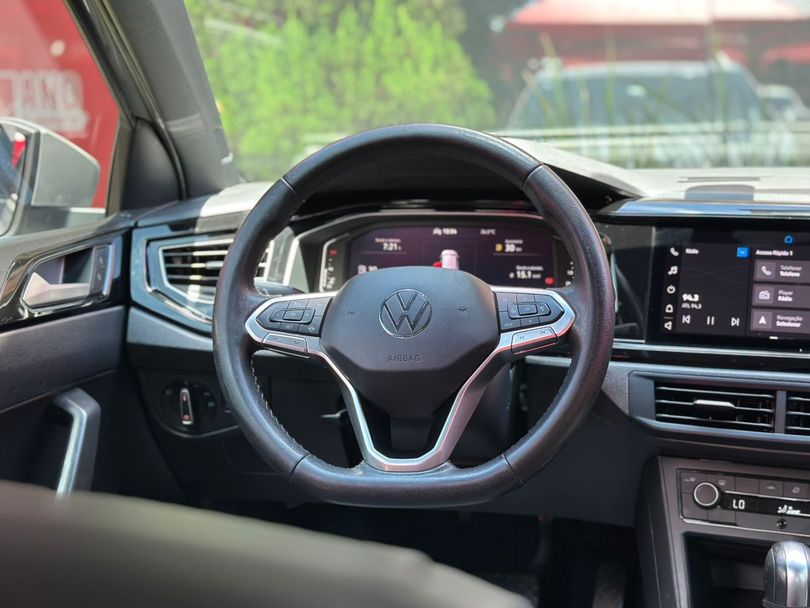 VolksWagen Nivus Highline 1.0 200 TSI Flex Aut.