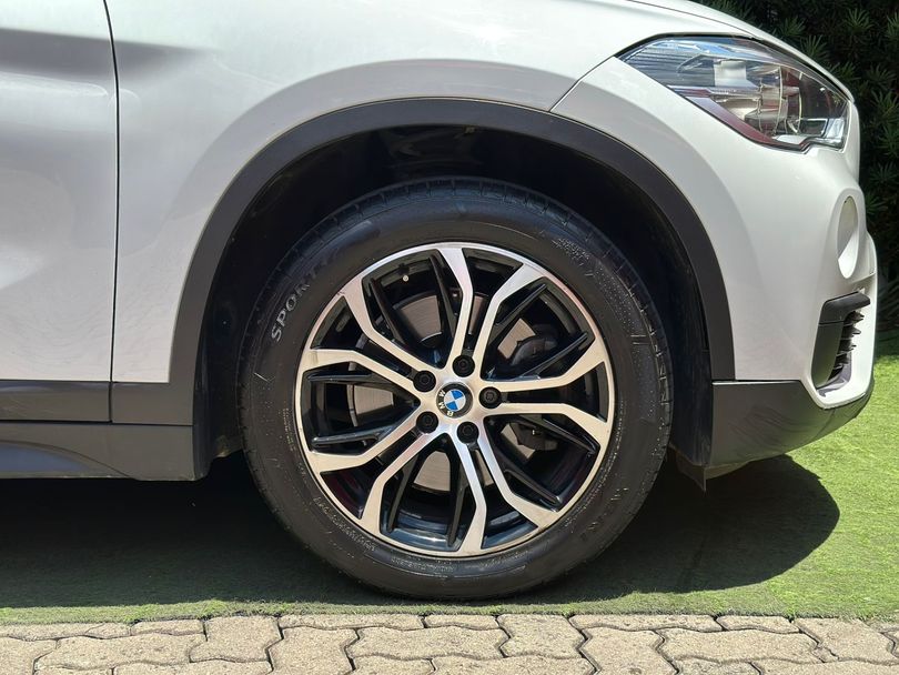 BMW X1 SDRIVE 20i 2.0/2.0 TB Acti.Flex Aut.