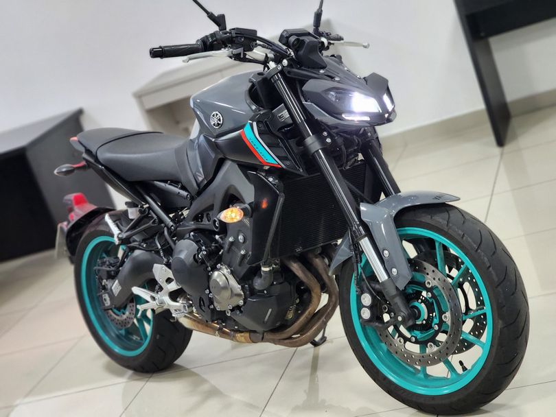 YAMAHA MT-09 850cc/ABS