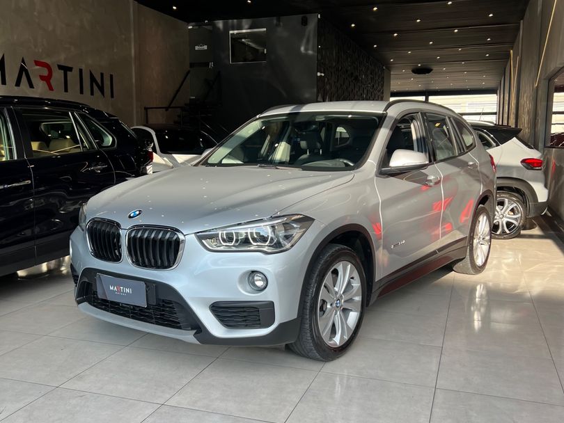 BMW X1 SDRIVE 20i X-Line 2.0 TB Active Flex