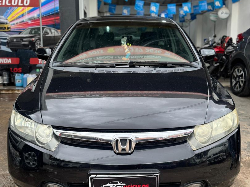Honda Civic Sedan LXS 1.8/1.8 Flex 16V Mec. 4p