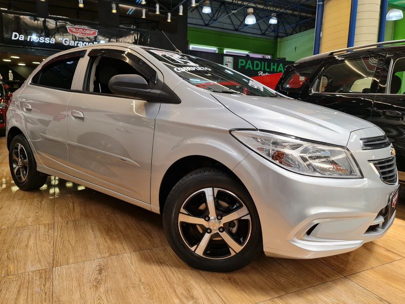 Chevrolet ONIX HATCH LT 1.0 8V FlexPower 5p Mec.