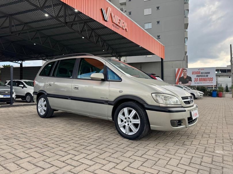 Chevrolet Zafira Elegance 2.0 MPFI 16v 136cv 5p