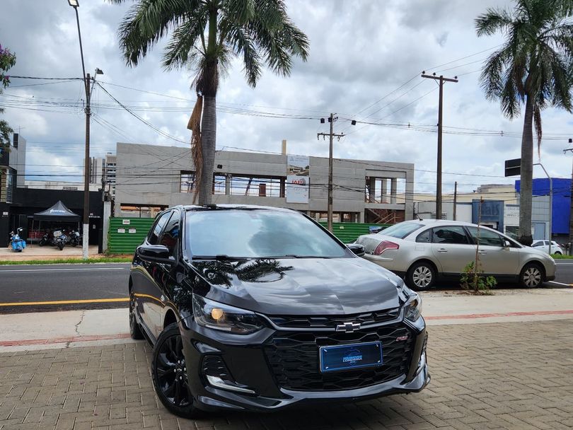 Chevrolet ONIX HATCH RS 1.0 TB 12V Flex 5p Aut.