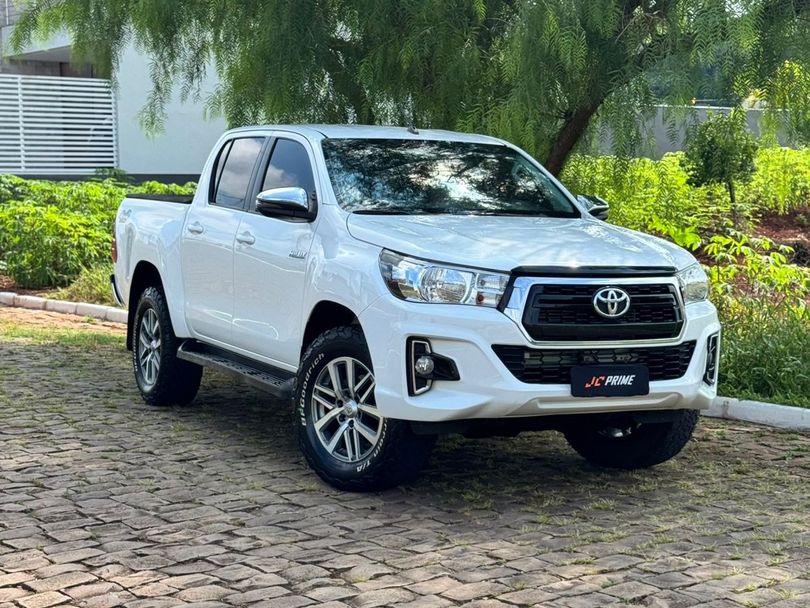 Toyota Hilux CD SRX 4x4 2.8 TDI 16V Diesel Aut.