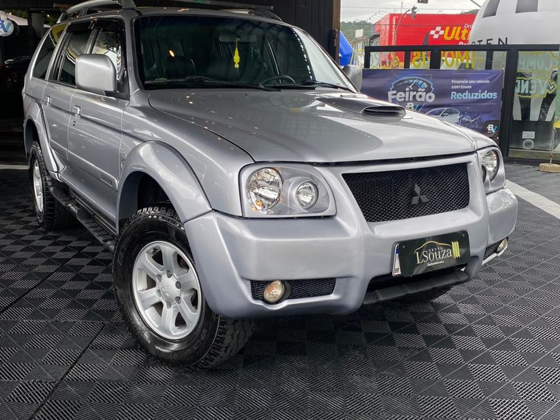 Mitsubishi Pajero Sport HPE 2.5 4x4 Diesel Aut.