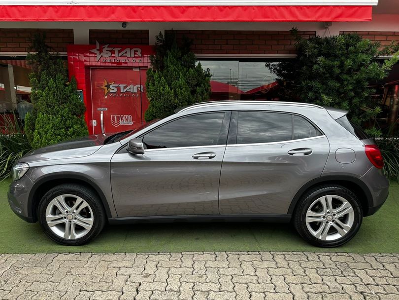 Mercedes GLA 200 Advance 1.6/1.6 TB 16V Flex Aut.