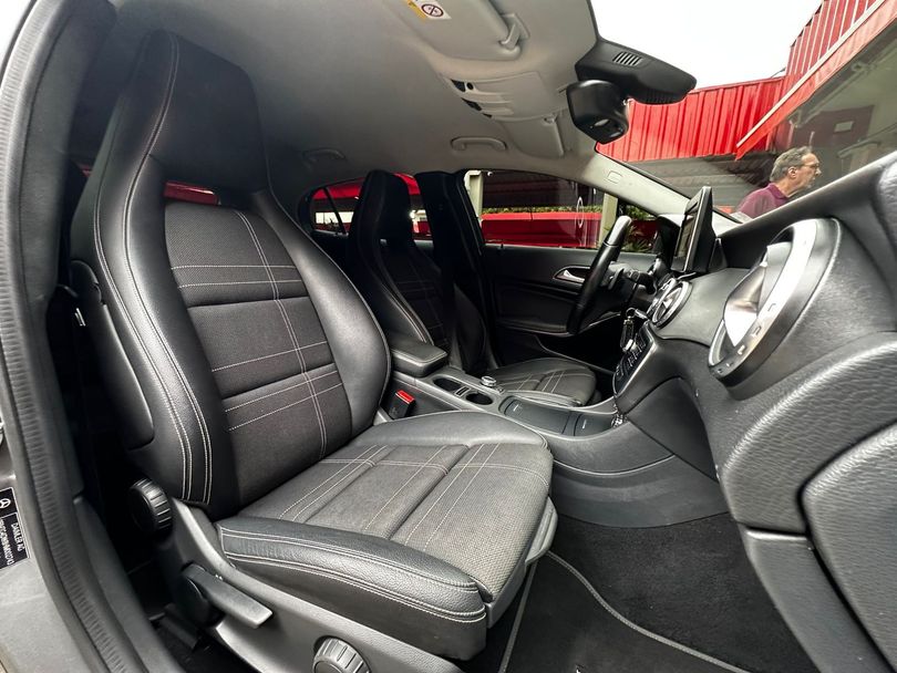 Mercedes GLA 200 Advance 1.6/1.6 TB 16V Flex Aut.