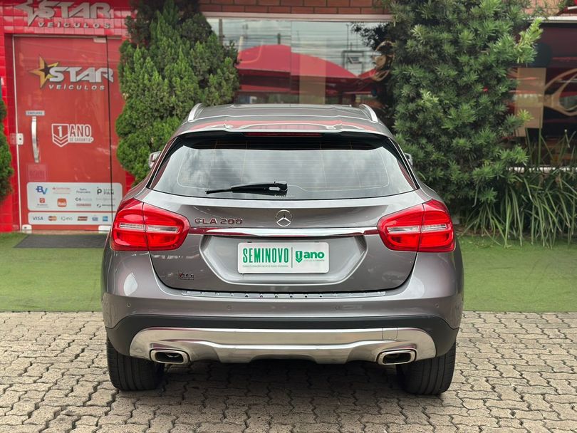 Mercedes GLA 200 Advance 1.6/1.6 TB 16V Flex Aut.