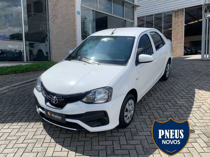 Toyota ETIOS X Sedan 1.5 Flex 16V 4p Mec.