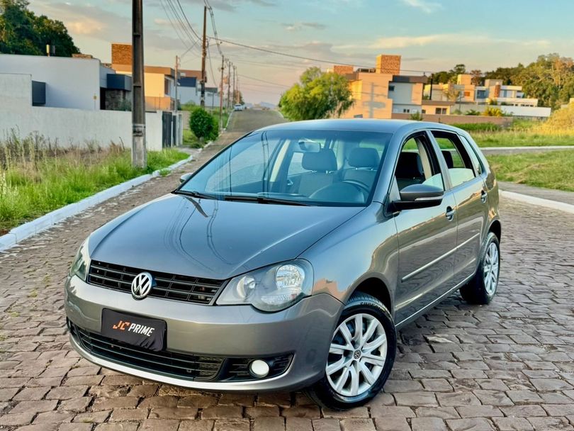 VolksWagen Polo 1.6 Mi/S.Ouro 1.6 Mi Tot.Flex 8V 5p