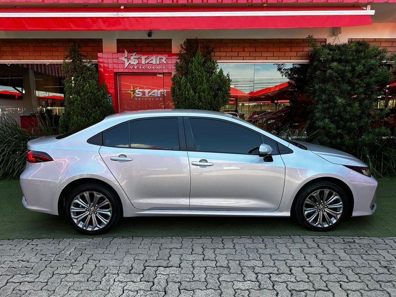 Toyota Corolla XEi 2.0 Flex 16V Aut.