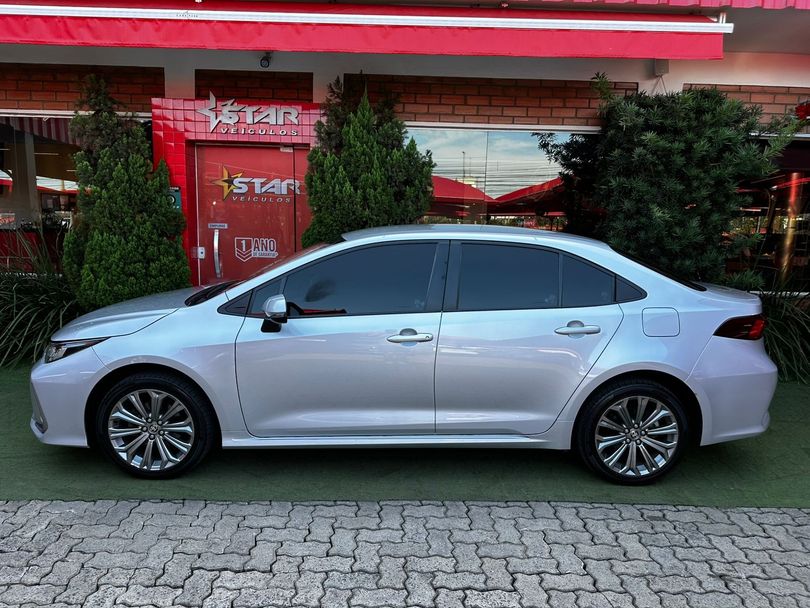 Toyota Corolla XEi 2.0 Flex 16V Aut.