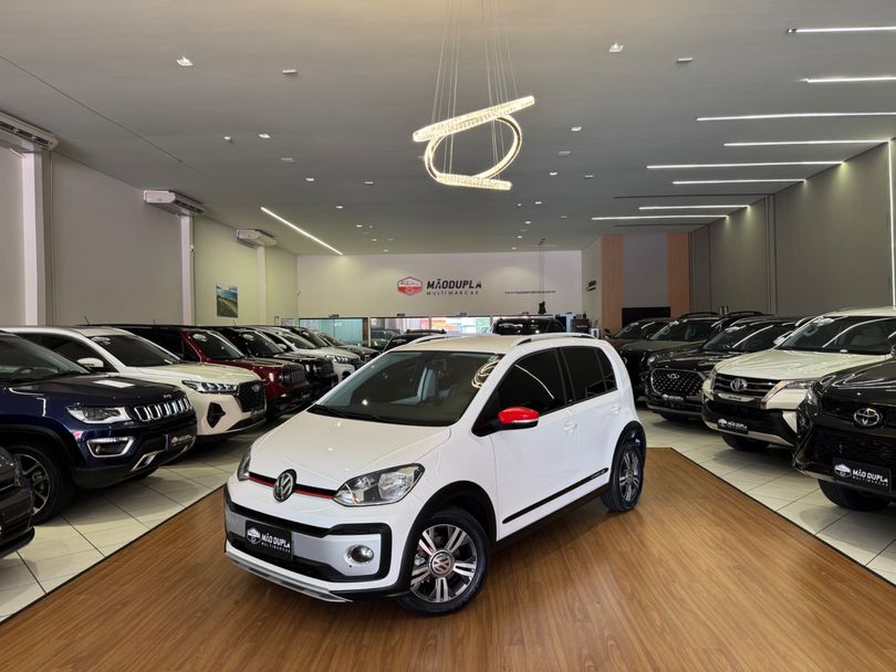 VolksWagen up! cross 1.0 TSI Total Flex 12V 5p