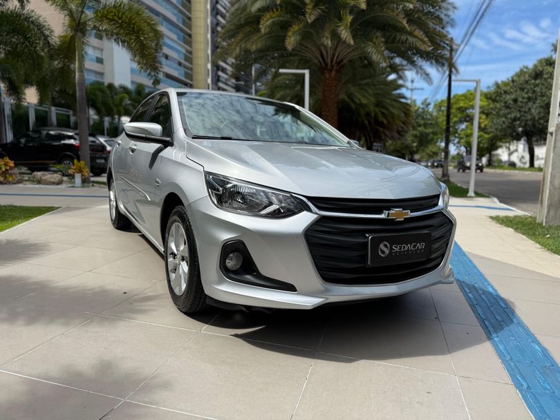 Chevrolet ONIX SEDAN Plus LT 1.0 12V Flex 4p Mec.