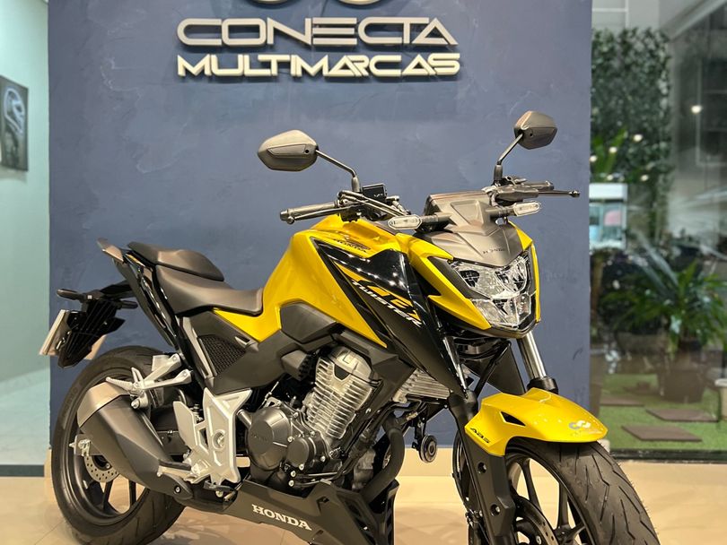 HONDA CB 300F Twister Flex