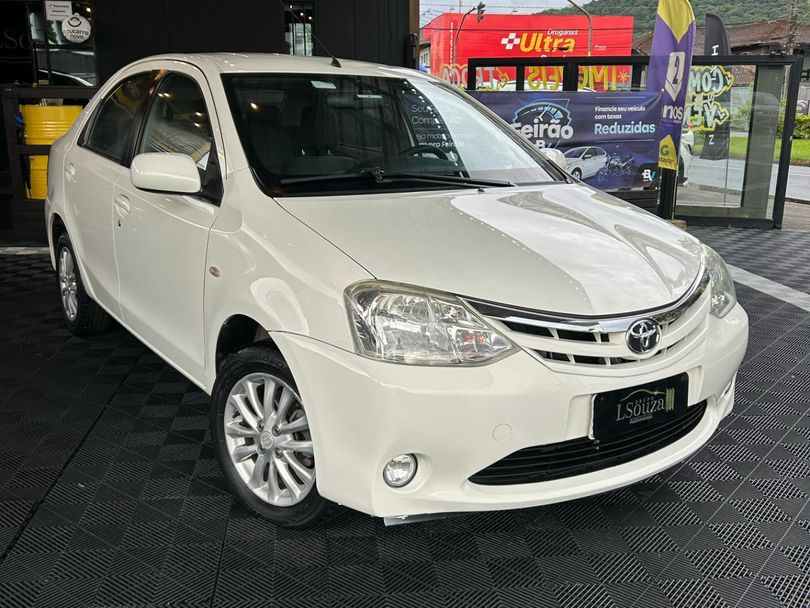 Toyota ETIOS XLS 1.5 Flex 16V 5p Mec.