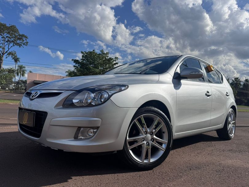 Hyundai i30 2.0 16V 145cv 5p Aut.