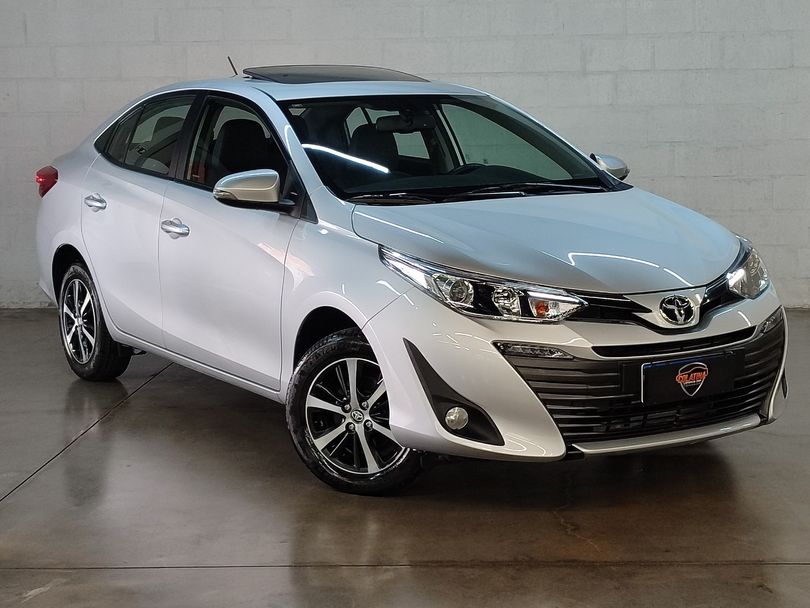 Toyota YARIS XLS Connect Sed. 1.5 Flex 16V Aut.