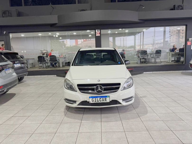 Mercedes Classe B 200 CGI 1.6 TB Sport 156cv Aut