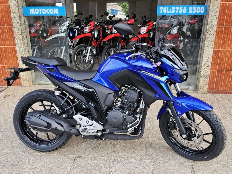 YAMAHA FZ25 FAZER