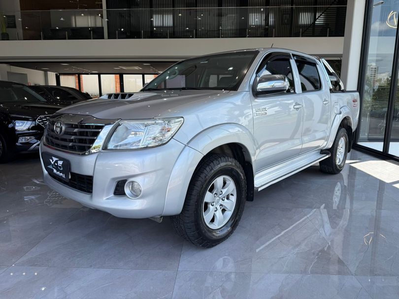 Toyota Hilux CD SRV D4-D 4x4 3.0 TDI Diesel Aut