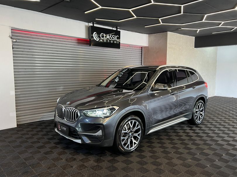 BMW X1 SDRIVE 20i X-Line 2.0 TB Active Flex