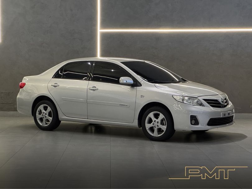Toyota Corolla XEi 2.0 Flex 16V Aut.