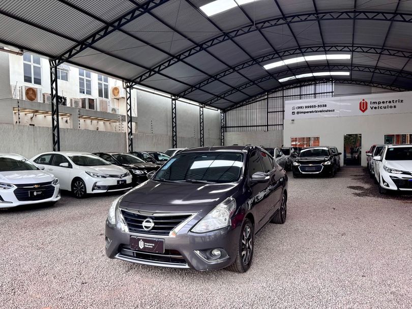 Nissan VERSA UNIQUE 1.6 16V FlexStart 4p Aut.